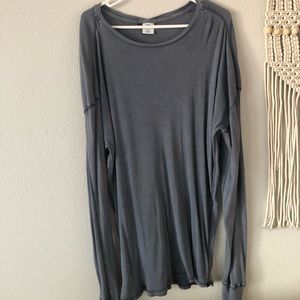 UO Long Sleeve oversized ribbed t